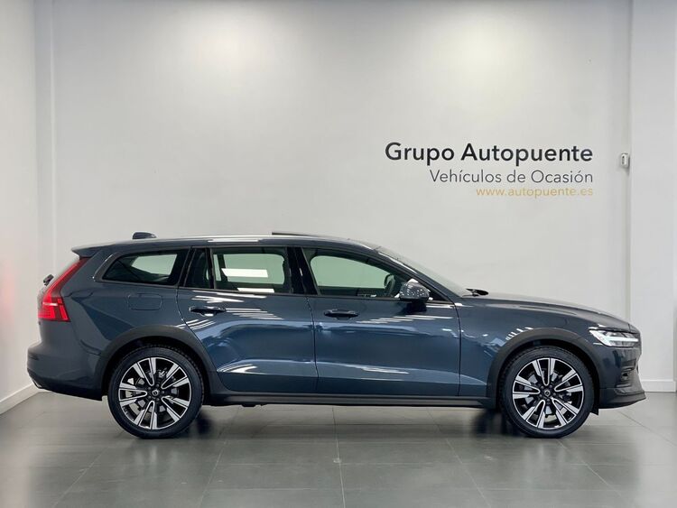 Volvo V60 Cross Country D4 foto 3