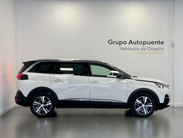 Peugeot 5008 GT LINE foto 3
