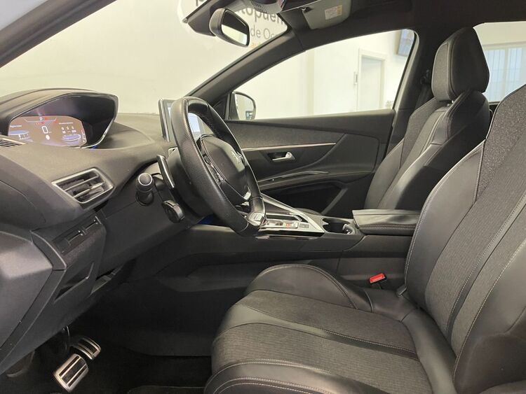 Peugeot 5008 GT LINE foto 15