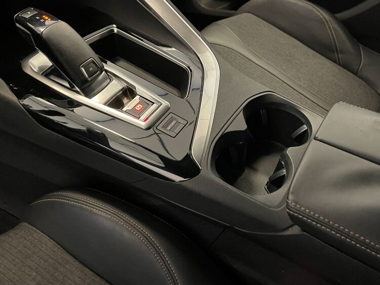 Peugeot 5008 GT LINE foto 26