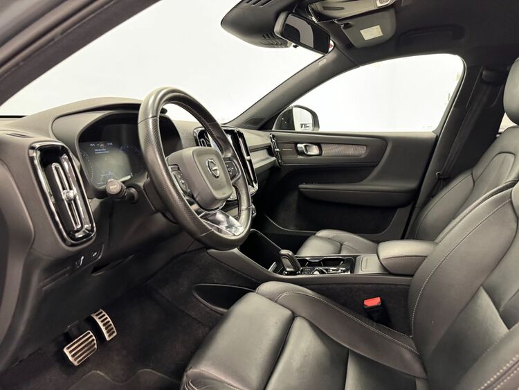 Volvo XC40 R-DESIGN foto 16