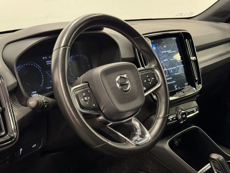 Volvo XC40 R-DESIGN foto 21