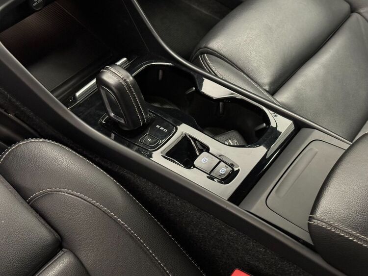 Volvo XC40 R-DESIGN foto 27