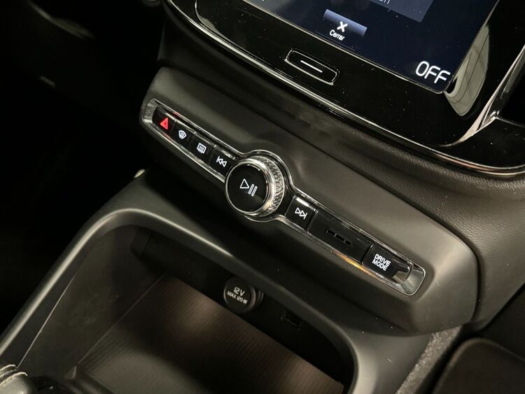 Volvo XC40 R-DESIGN foto 37