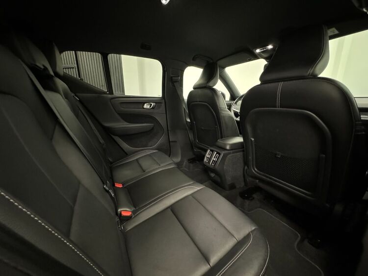 Volvo XC40 R-DESIGN foto 41