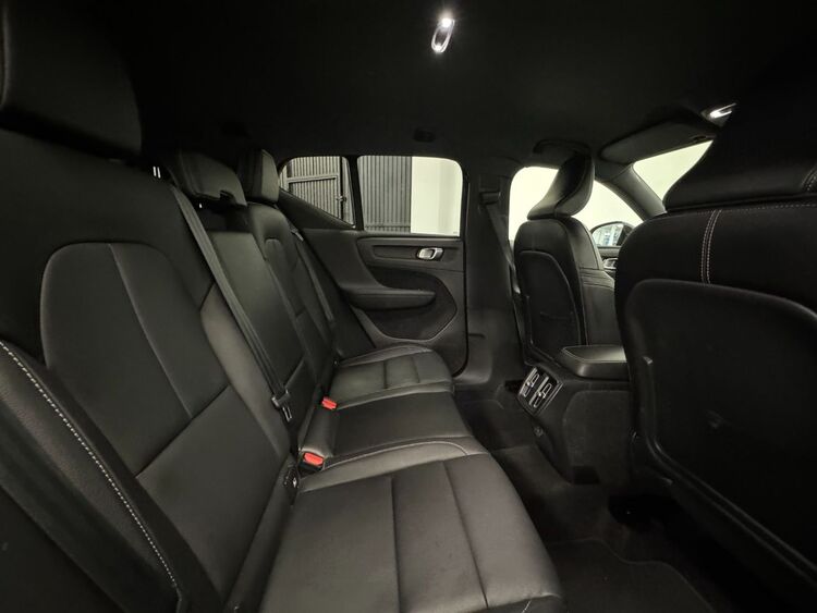 Volvo XC40 R-DESIGN foto 42