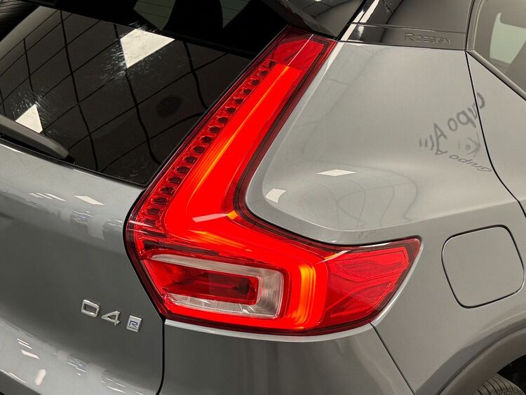 Volvo XC40 R-DESIGN foto 43