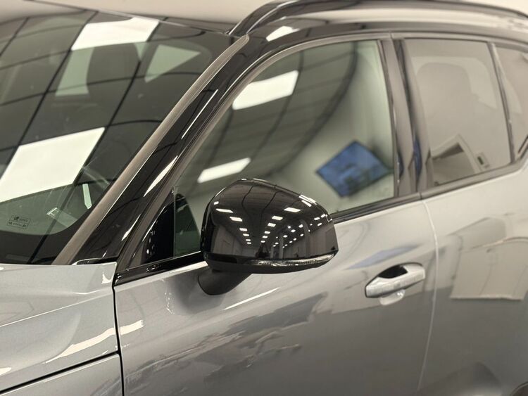 Volvo XC40 R-DESIGN foto 45