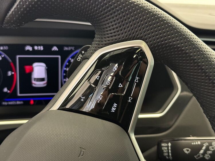 Volkswagen Tiguan R LINE foto 26