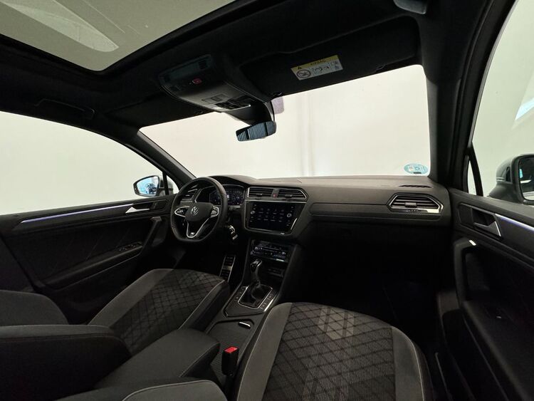 Volkswagen Tiguan R LINE foto 32