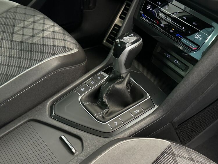 Volkswagen Tiguan R LINE foto 46