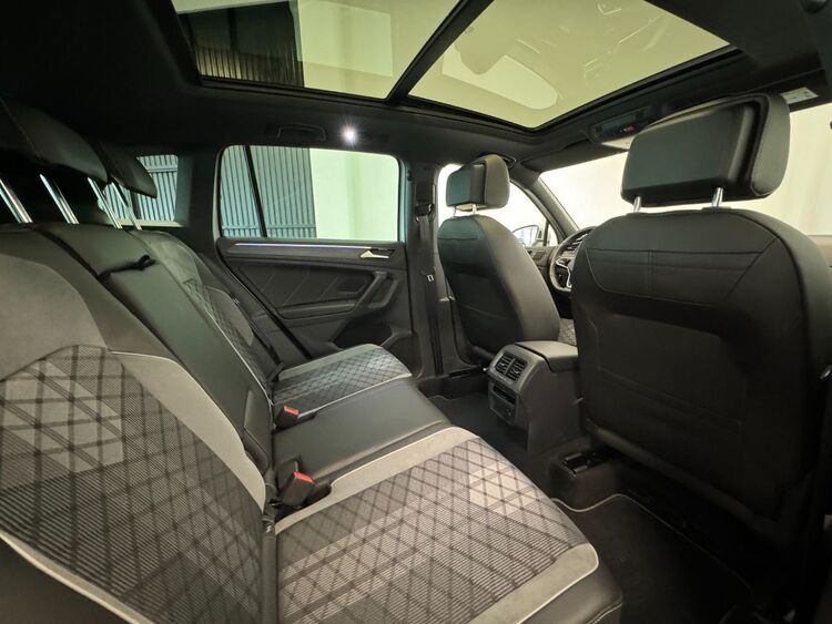 Volkswagen Tiguan R LINE foto 49