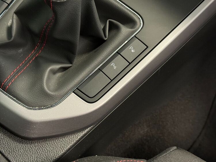 Seat Arona FR foto 40