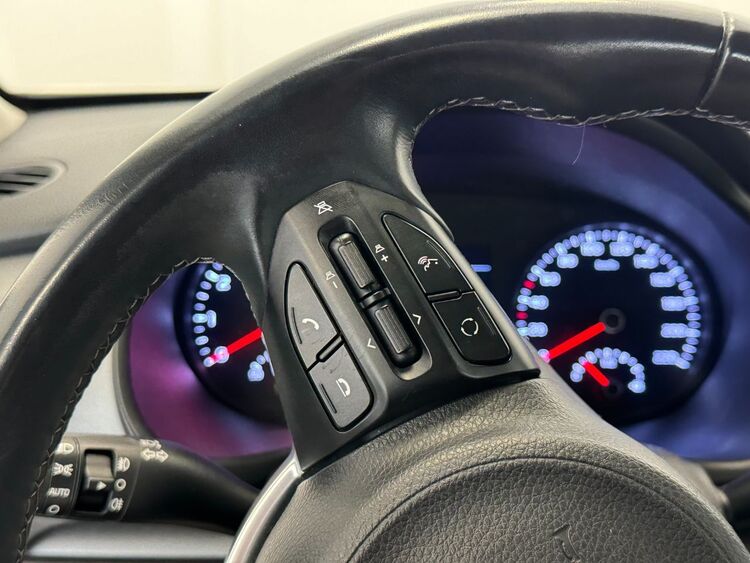 Kia Stonic CONCEPT foto 21