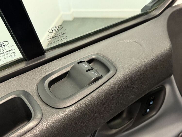 Ford Transit Custom AMBIENTE KOMBI foto 16