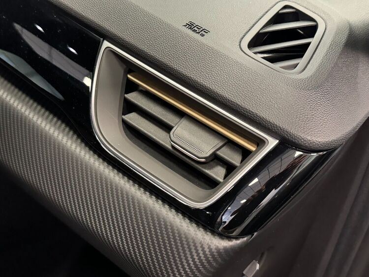 Renault Captur E-TECH ENGINEERED foto 36