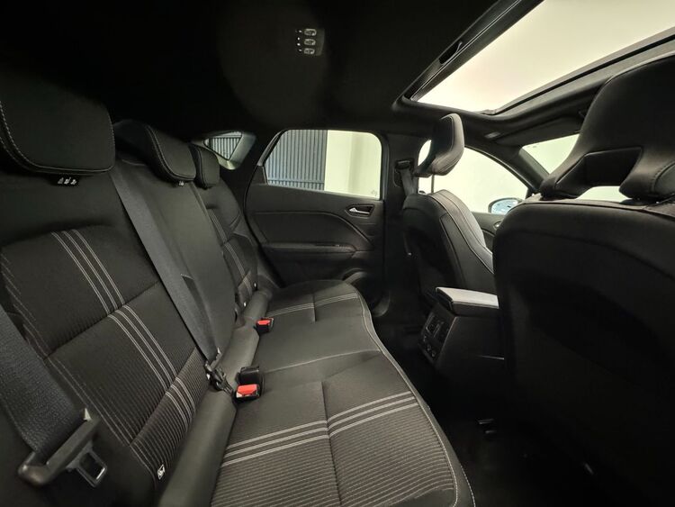 Renault Captur E-TECH ENGINEERED foto 52