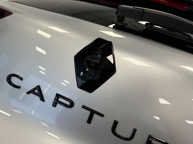 Renault Captur E-TECH ENGINEERED foto 54