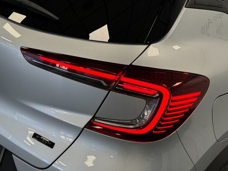 Renault Captur E-TECH ENGINEERED foto 55
