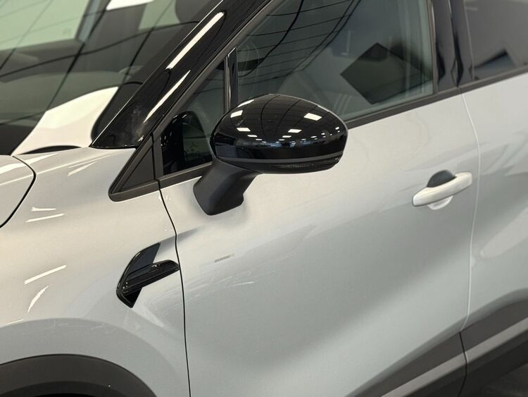 Renault Captur E-TECH ENGINEERED foto 58