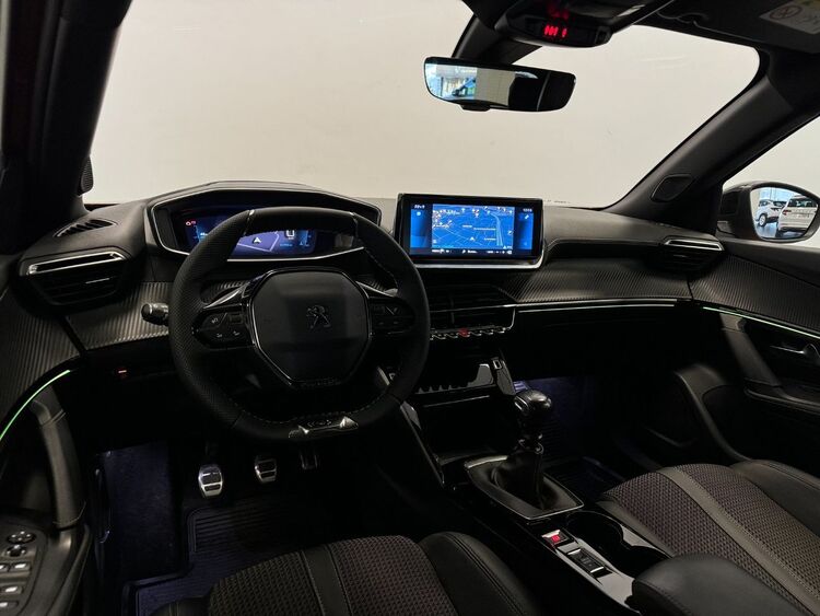 Peugeot 2008 GT LINE foto 9