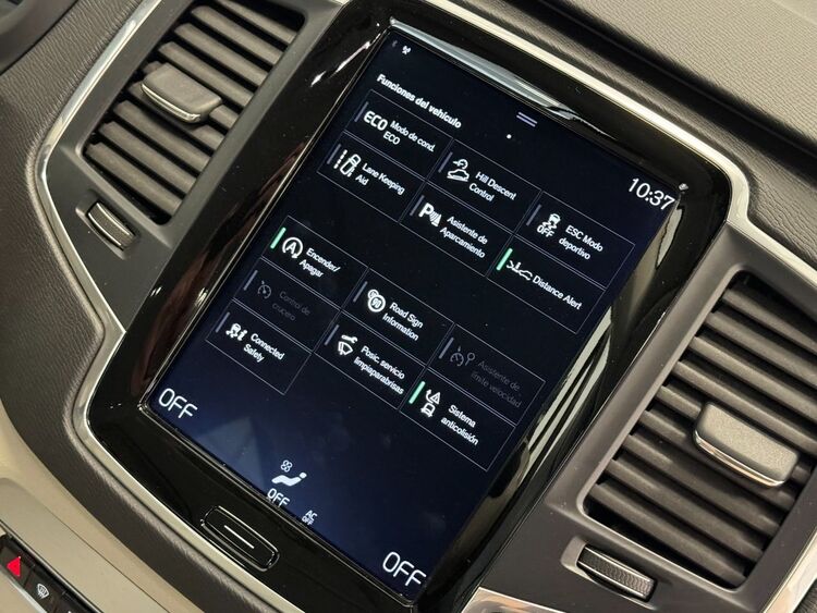 Volvo XC-90 MOMENTUM AUTO foto 34