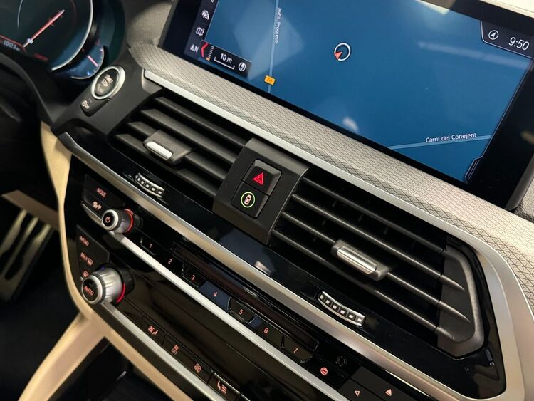 BMW X4 M30i foto 43