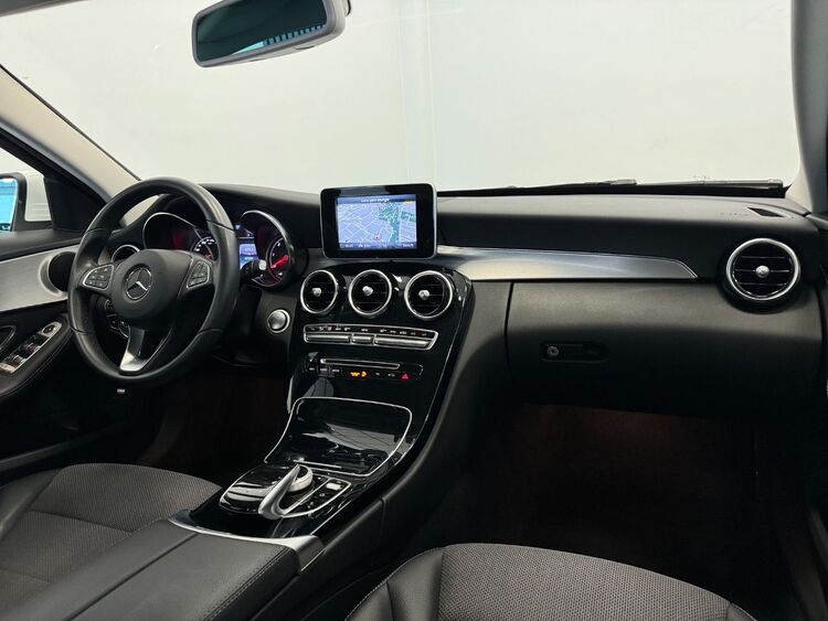 Mercedes Clase C AMG LINE foto 12