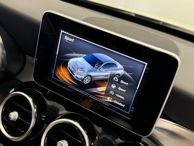 Mercedes Clase C AMG LINE foto 32