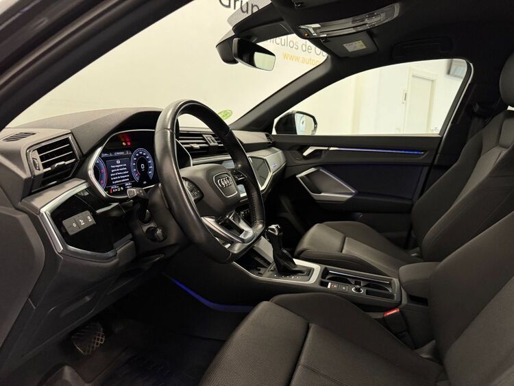 Audi Q3 Sportback BLACK LINE foto 14