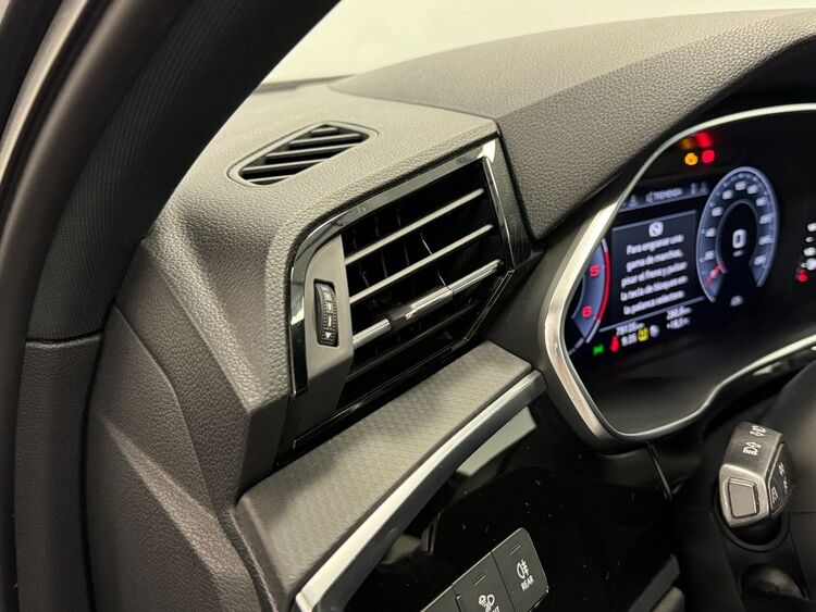 Audi Q3 Sportback BLACK LINE foto 20