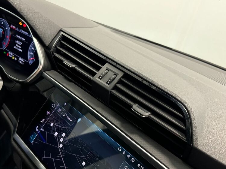 Audi Q3 Sportback BLACK LINE foto 37