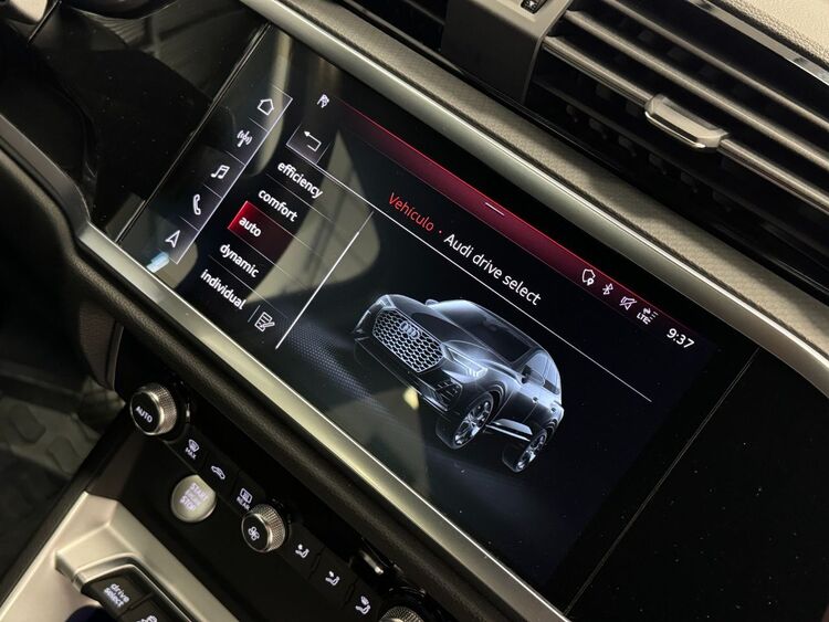 Audi Q3 Sportback BLACK LINE foto 44