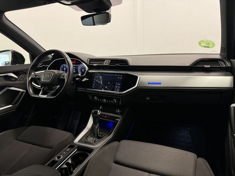 Audi Q3 Sportback BLACK LINE foto 11
