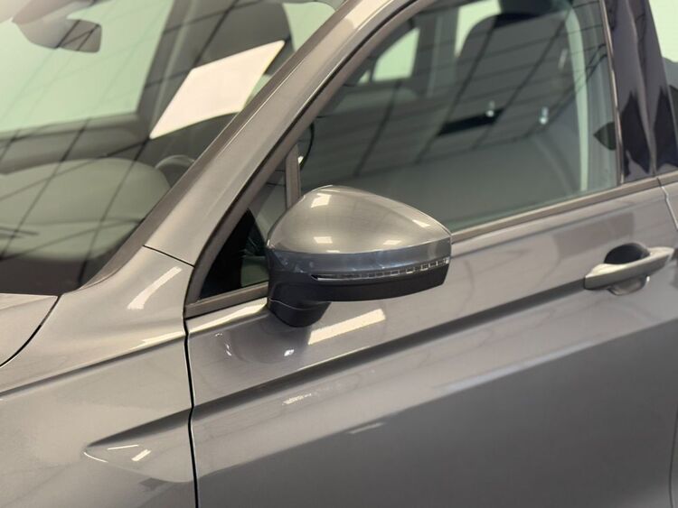 Volkswagen Tiguan EDITION foto 37