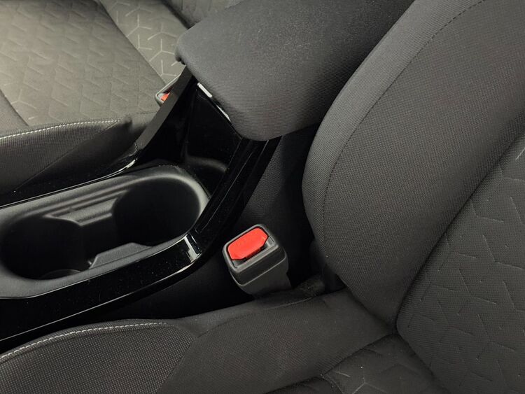 Toyota Corolla ACTIVE TECH ECVT foto 24