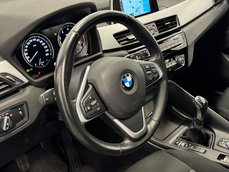BMW X1 SDRIVE 16D foto 20