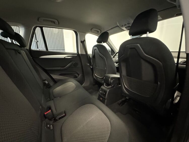 BMW X1 SDRIVE 16D foto 43