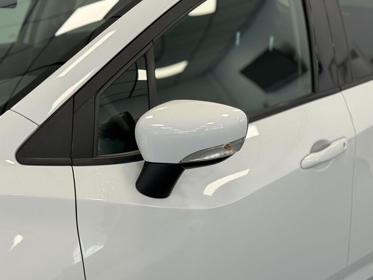 Nissan Micra ACENTA foto 33