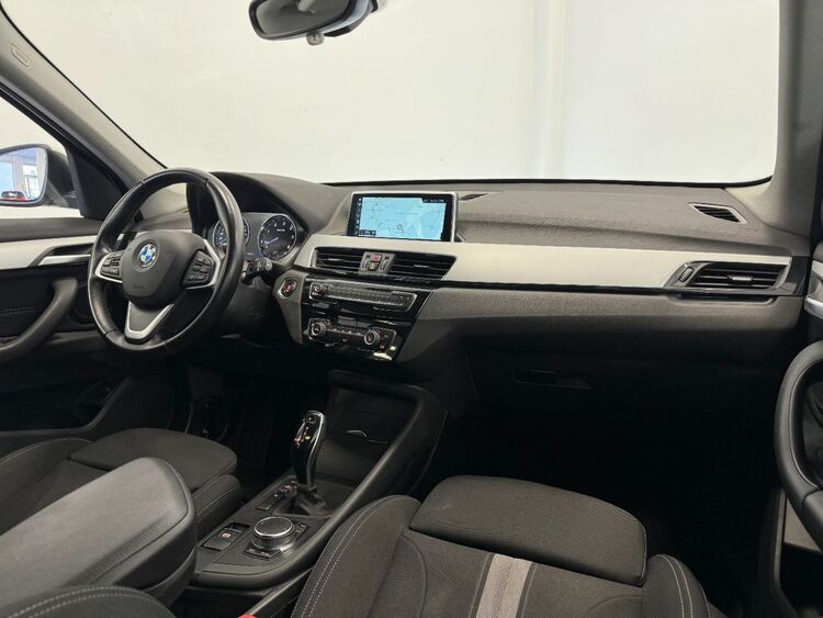 BMW X1 SDRIVE 18D foto 11