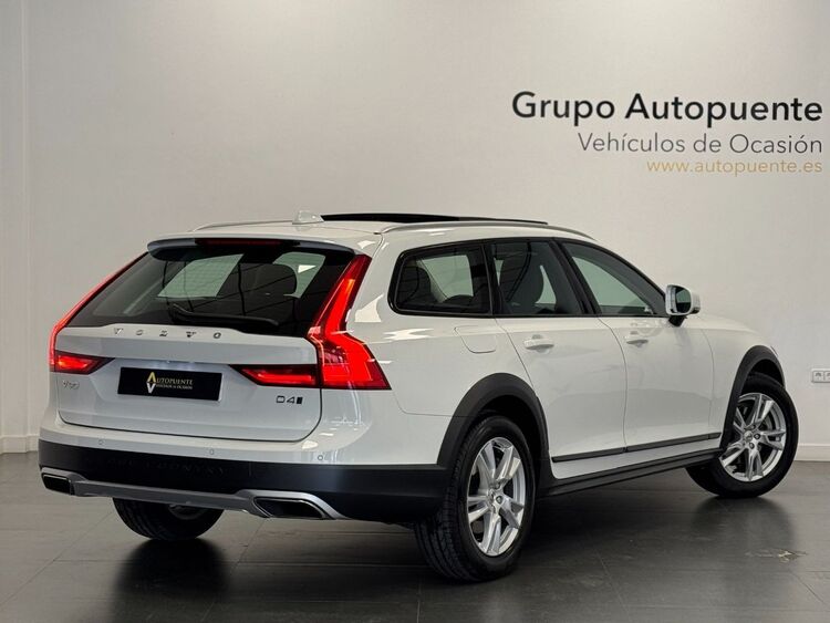 Volvo V90 CROSS COUNTRY foto 4