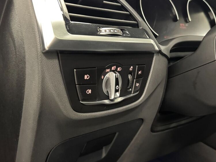 BMW X3 XLINE foto 21
