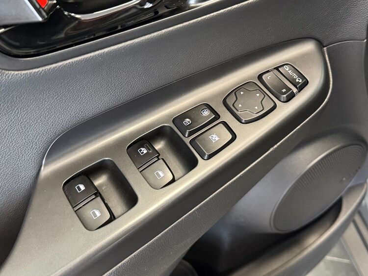 Hyundai Kona TECNO RED foto 16