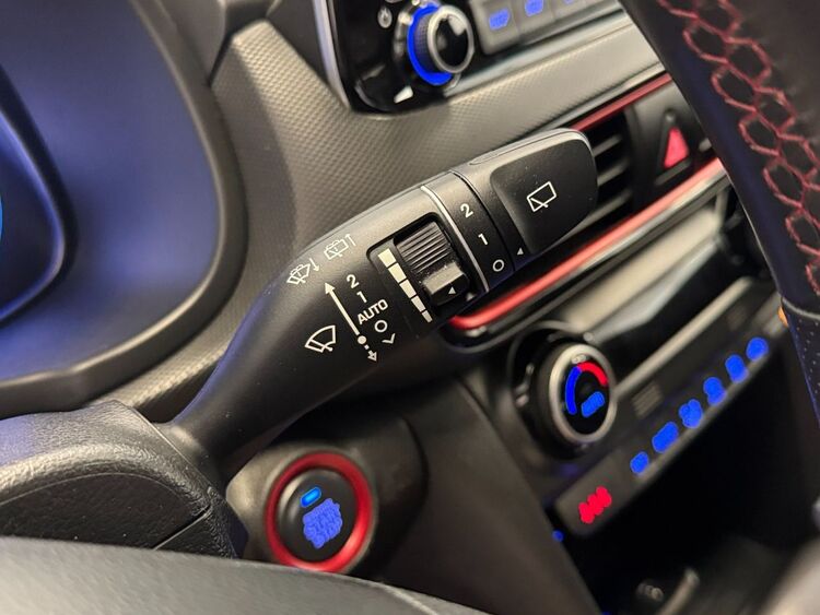 Hyundai Kona TECNO RED foto 21