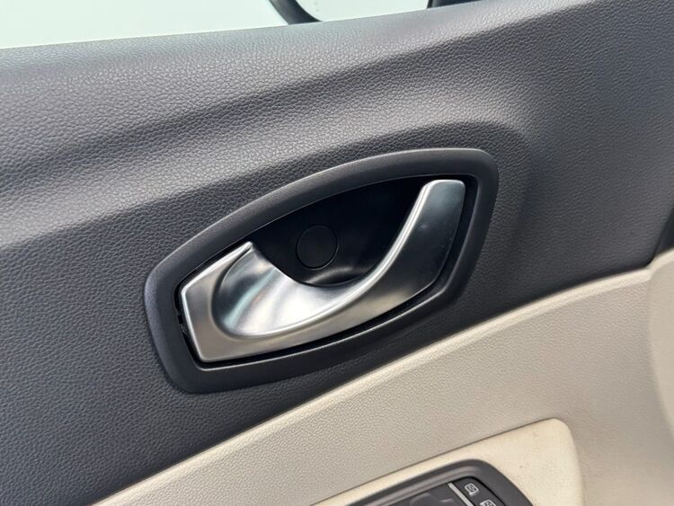 Renault Captur ZEN foto 17