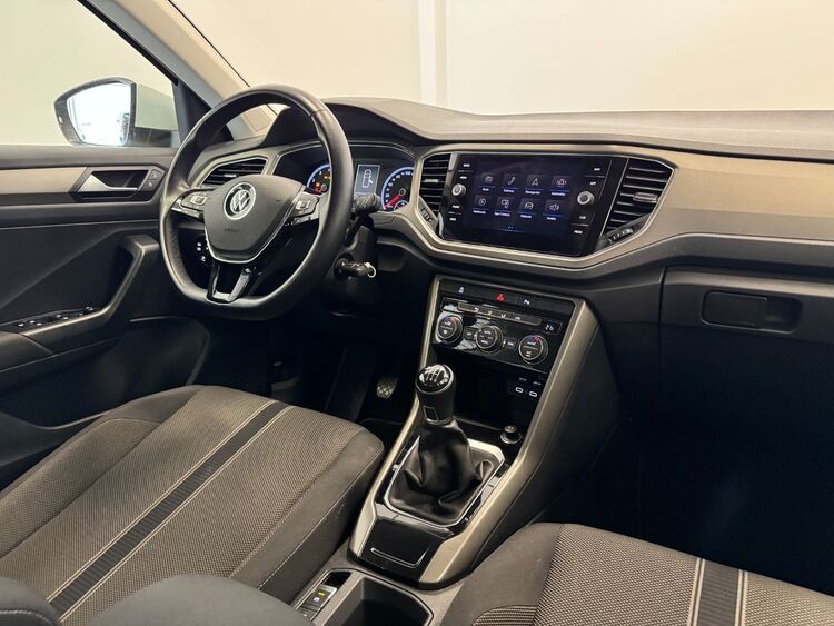 Volkswagen T-Roc ADVANCE foto 12
