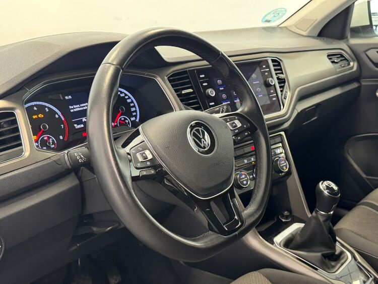Volkswagen T-Roc ADVANCE foto 18
