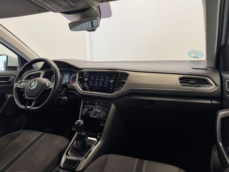Volkswagen T-Roc ADVANCE foto 11