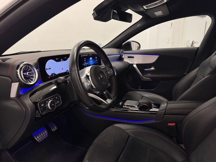 Mercedes CLA AMG foto 14
