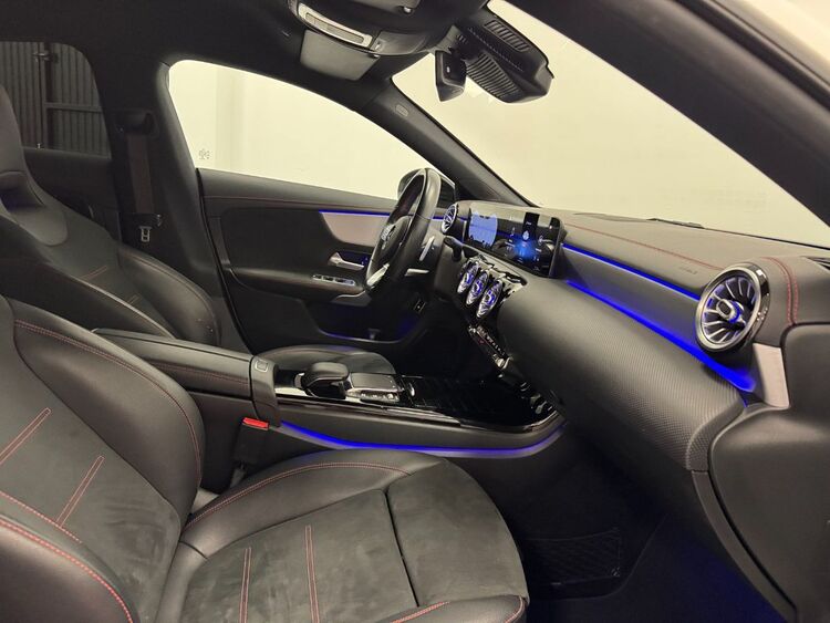 Mercedes CLA AMG foto 32